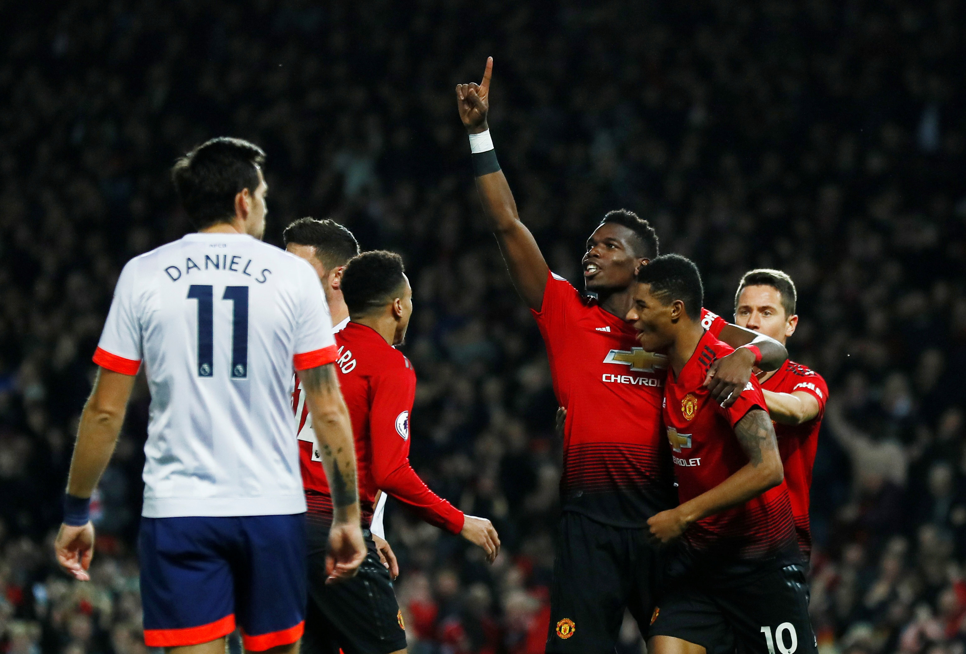 又签一名后 又签一名后